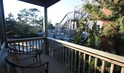 cv7b-porch-view